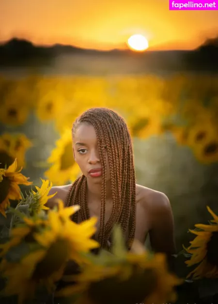 Officiallinablack OnlyFans Thumbnail #f2BpjUFJer