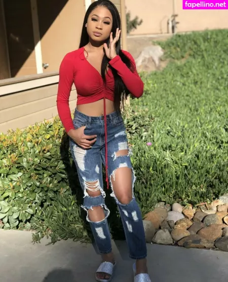 Officiallyariaa OnlyFans Thumbnail #4SLraSPxlb