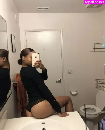 Officiallyariaa OnlyFans Thumbnail #xE4kDD8fqC