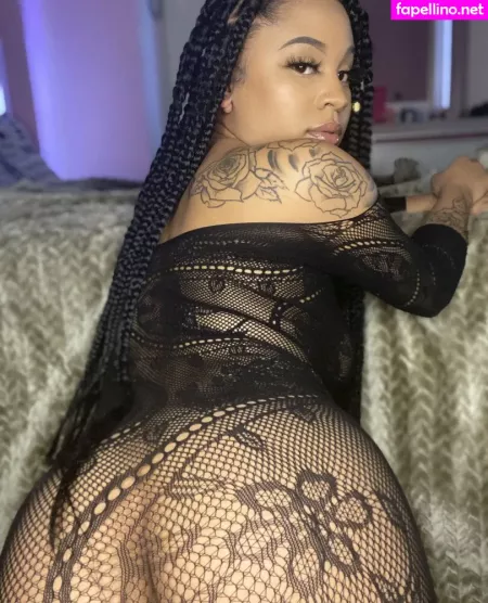 Officiallyariaa OnlyFans Thumbnail #ymBfLnb5UF