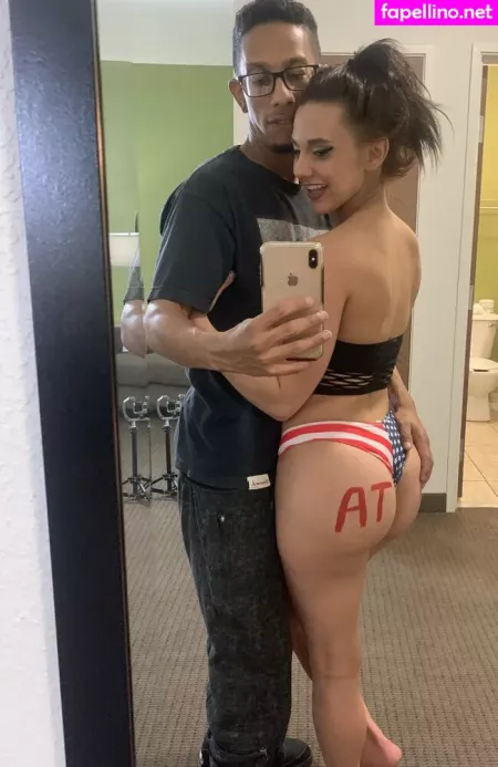 Officialmariajade OnlyFans Thumbnail #F19UJ9Hmid