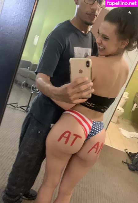 Officialmariajade OnlyFans Thumbnail #WM5NFrgRok