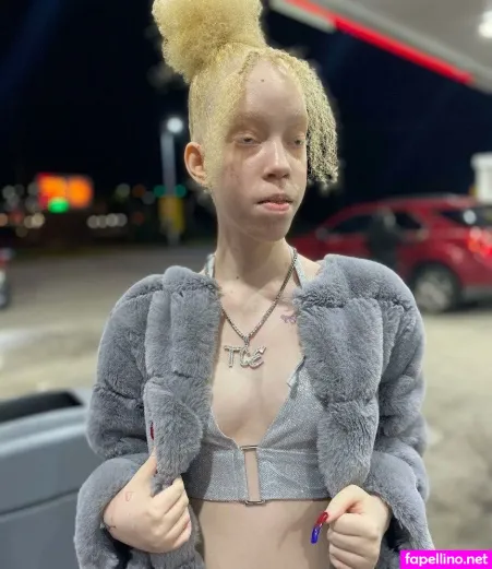 Officialshayydee OnlyFans Thumbnail #CLcKbU8ejL