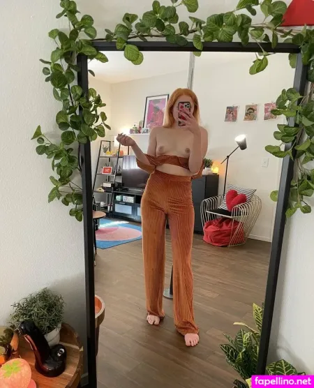 Officialstrawberryfields OnlyFans Thumbnail #9cKwVTbU8P