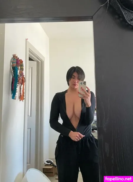 Officialvalbaby Valeriaijones OnlyFans Thumbnail #siPLtfRNrr