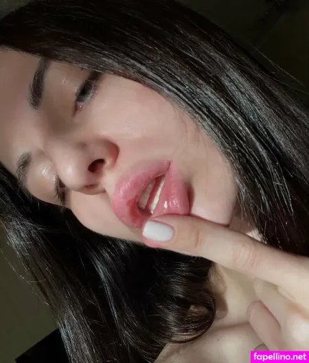 Ohhmykrissi OnlyFans Thumbnail #R951r9kHdu