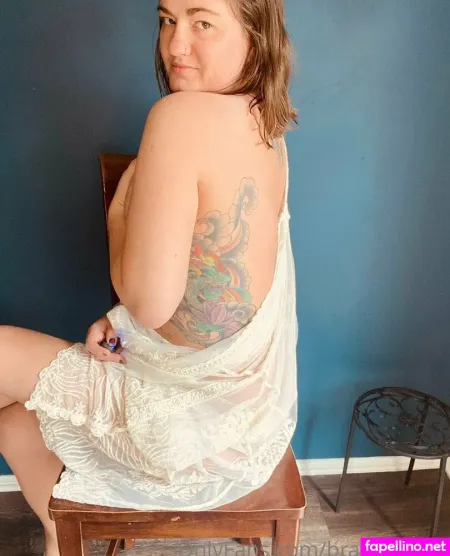 Ohiohotwife10 OnlyFans Thumbnail #okEydjgHg0