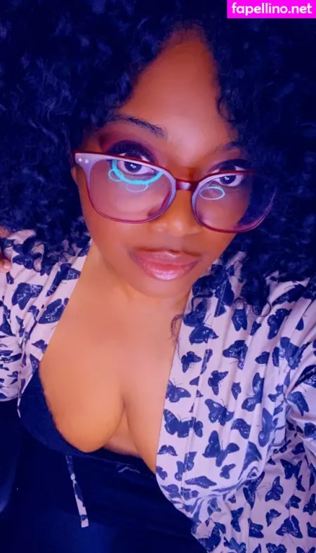 Ohlivvynoir OnlyFans Thumbnail #FpdJDbvmFd