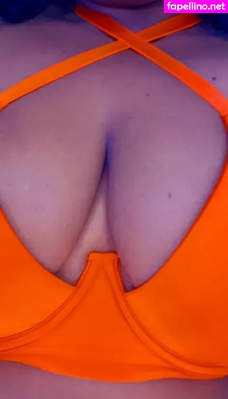 Ohlivvynoir OnlyFans Thumbnail #YGQGIeCgCE