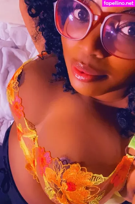 Ohlivvynoir OnlyFans Thumbnail #gJjt8ngIOJ