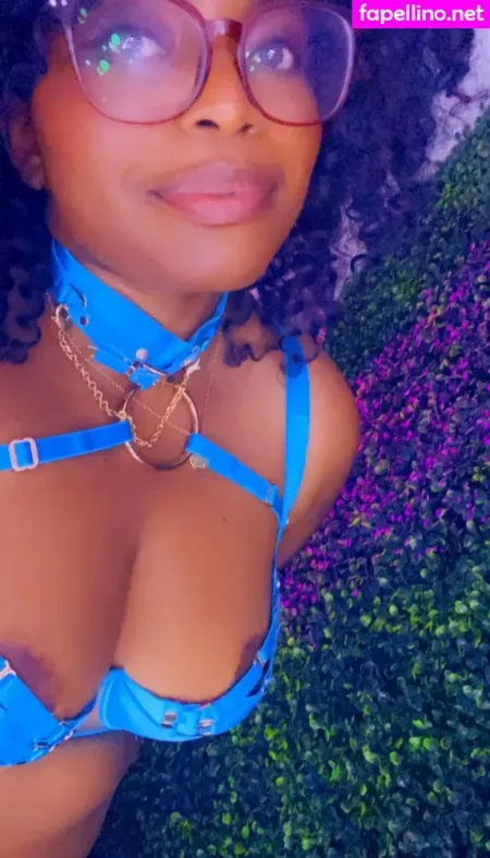 Ohlivvynoir OnlyFans Thumbnail #hoTtzXiGCo