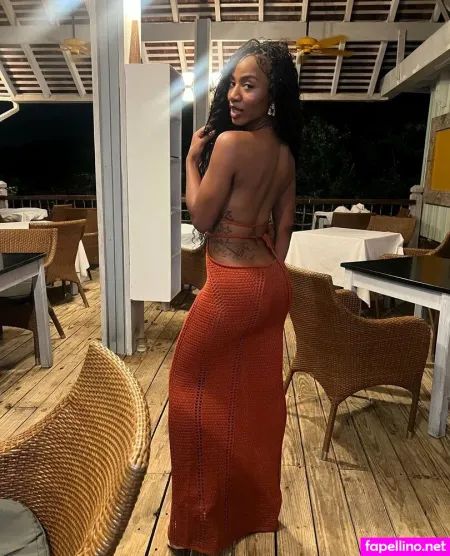 Ohmalika OnlyFans Thumbnail #MAWRbtshwC