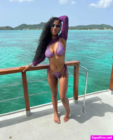 Ohmalika OnlyFans Thumbnail #u5WVSb2ojP