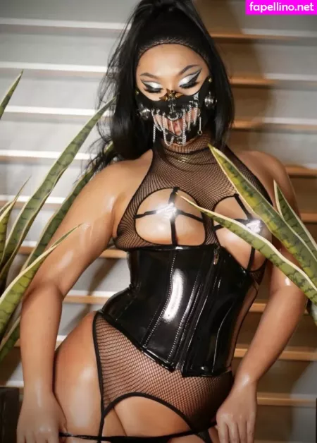 Ohmyfkinyea OnlyFans Thumbnail #wEUa2g9w72