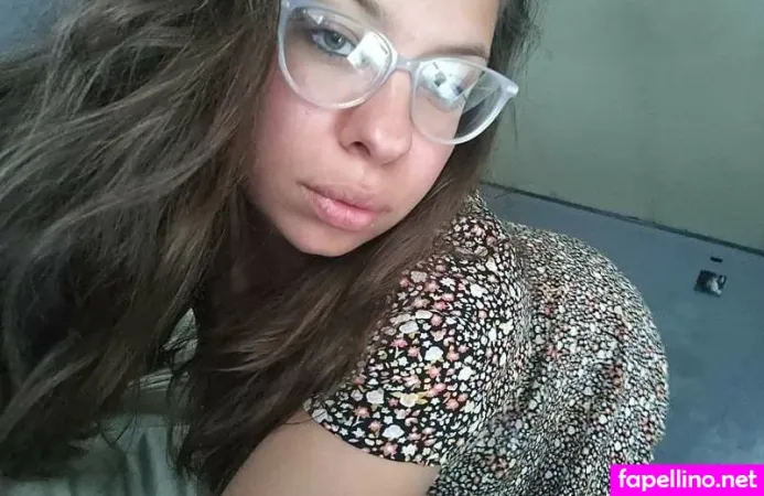 Ohmymia420 1 OnlyFans Thumbnail #ooWjEQHJou