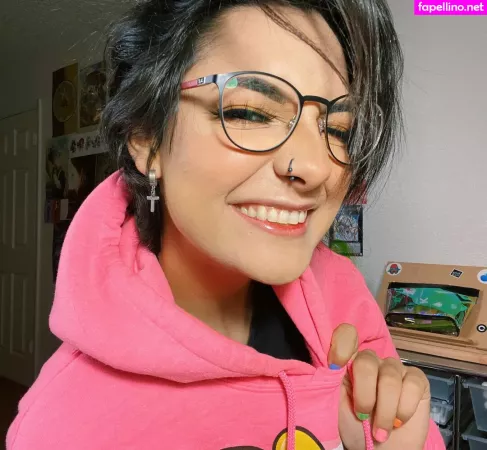 Ohnips OnlyFans Thumbnail #1hwTqSodzO