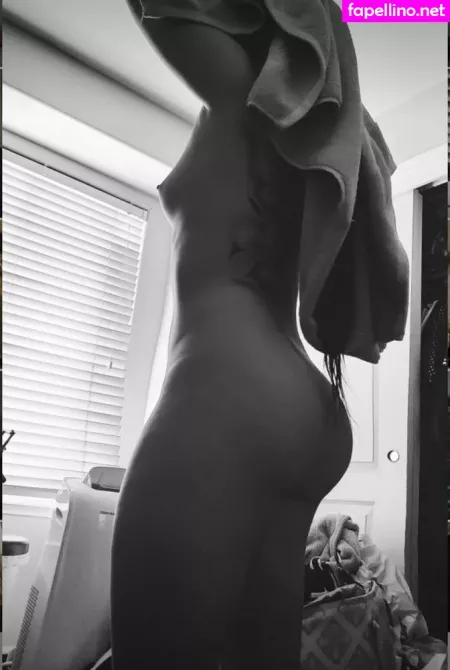 Ohshirleyboo OnlyFans Thumbnail #cZ9j23RXX2
