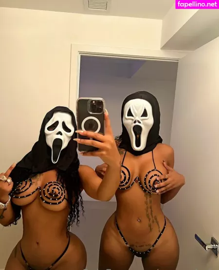 Ohsoyoujade OnlyFans Thumbnail #MWMNYuUlvL