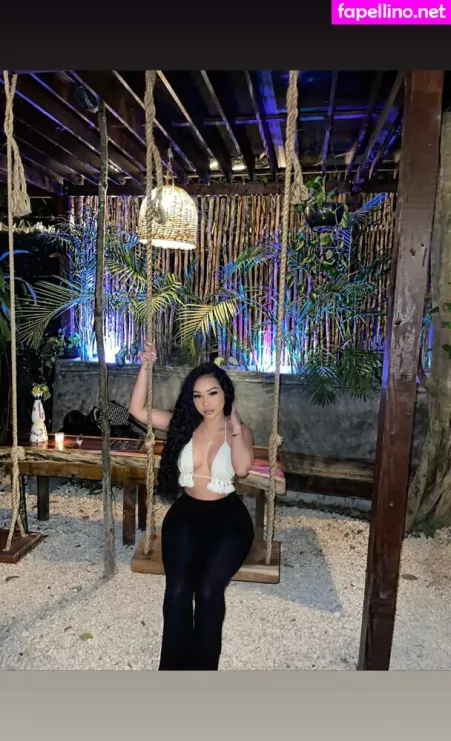 Ohsoyoulily OnlyFans Thumbnail #N9DgNYewZo