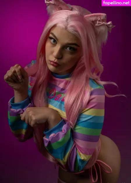 Ohwell T OnlyFans Thumbnail #DypxYnm1r2