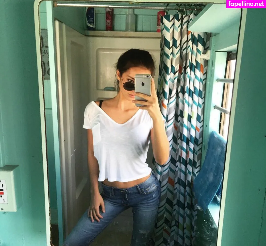 Alexandra Fox, foxofmystery, imjustafox, ohwhatafox Nude Leaked OnlyFans Photo #Jtsb4raqtC