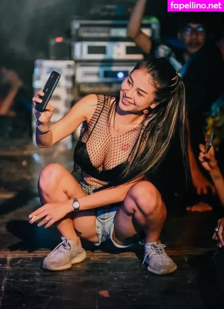Oil Paphavee Chaimongkol OnlyFans Thumbnail #9clsFckfQB