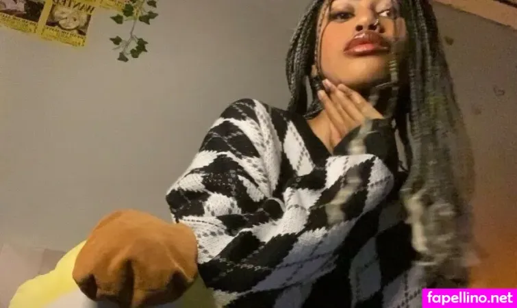 Oil7ll OnlyFans Thumbnail #H6nhX7EG0Y