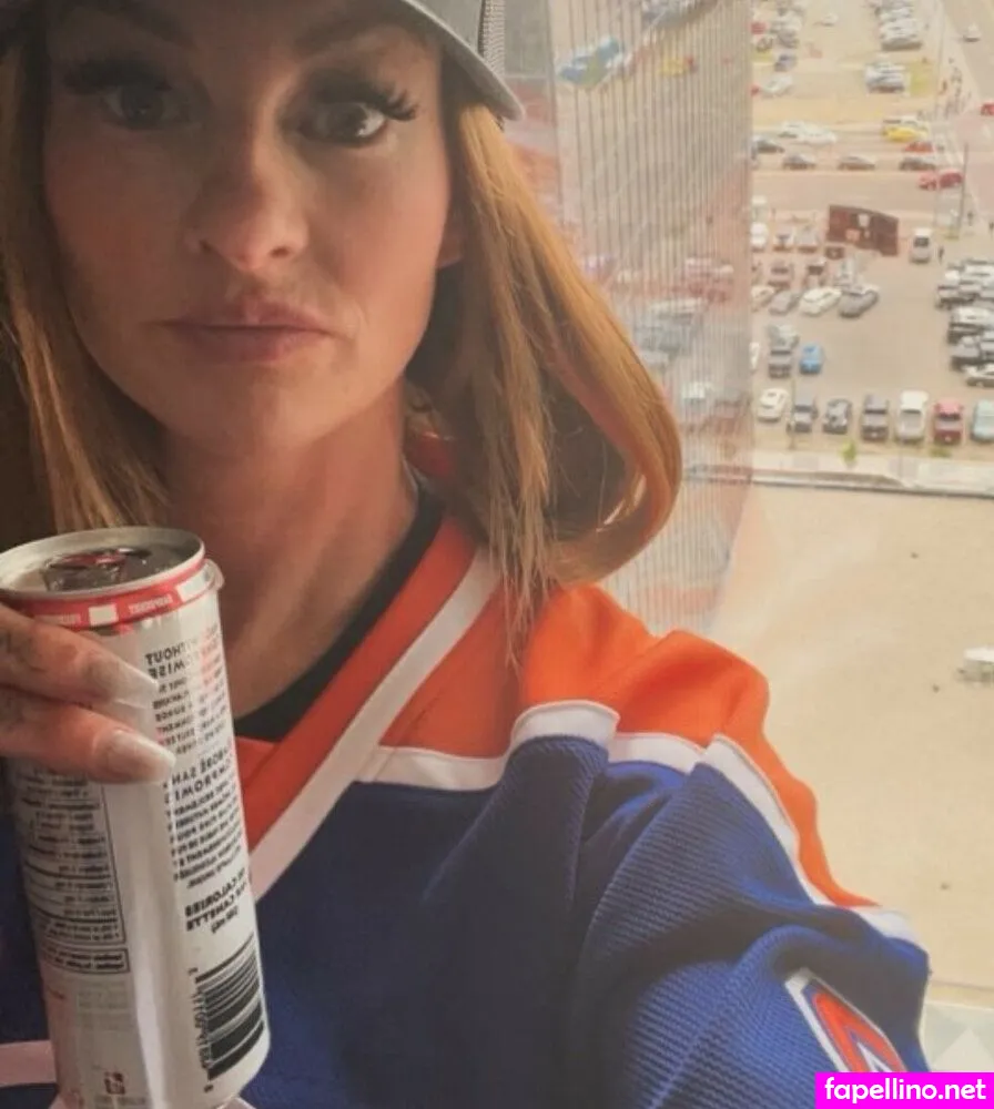 oilersgirl_2024_ Nude Leaked OnlyFans Photo #EDUX76lYpd