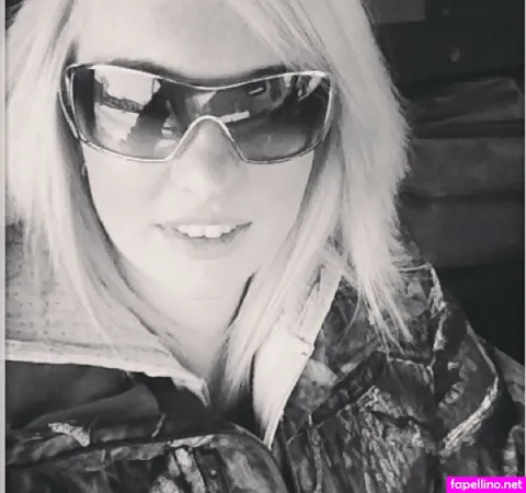 Oilersgirl 2024 OnlyFans Thumbnail #kz9A99QXTi