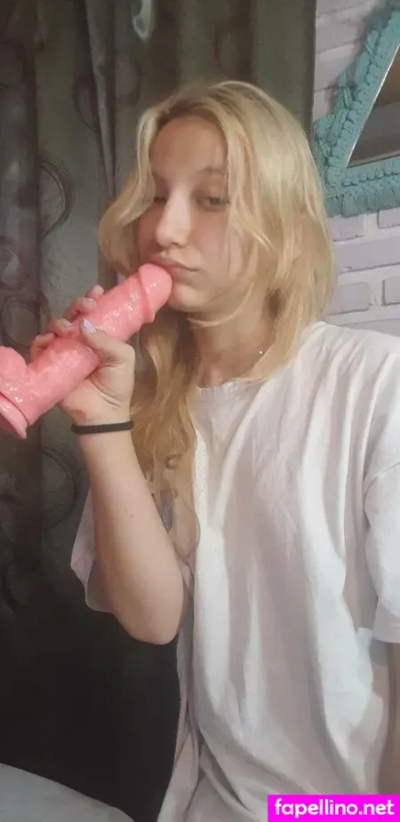 Ojitos Verdesss OnlyFans Thumbnail #jAXitEZaiI