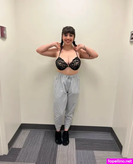 Okayfrogidiot OnlyFans Thumbnail #bFxbCevow7