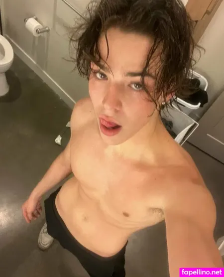 Okayjohnnyboy 13 OnlyFans Thumbnail #5AmOzPTwgJ