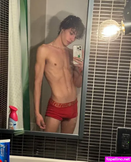 Okayjohnnyboy 13 OnlyFans Thumbnail #FpLHjb4Dso