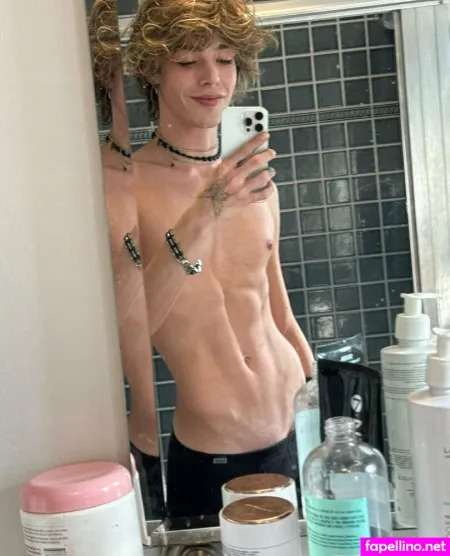 Okayjohnnyboy 13 OnlyFans Thumbnail #qwwVy2yZtz