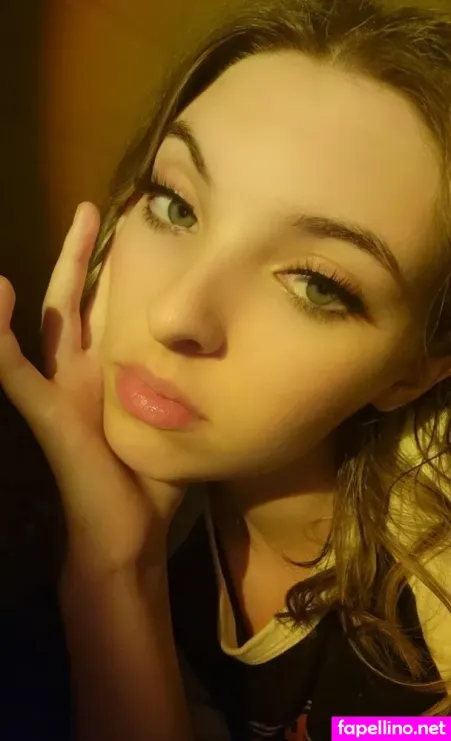 Okaymintydust OnlyFans Thumbnail #V0S9kTQs9S