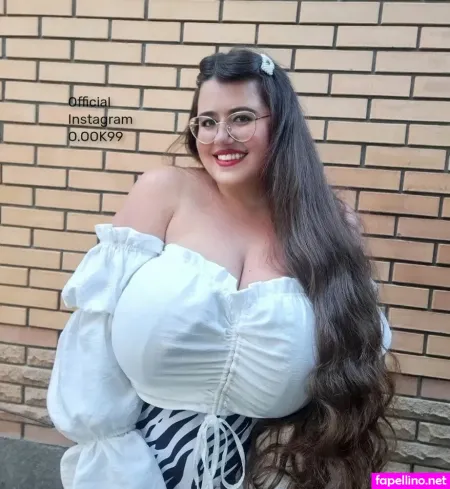 Oksana 1 OnlyFans Thumbnail #8qfQLWRuWV