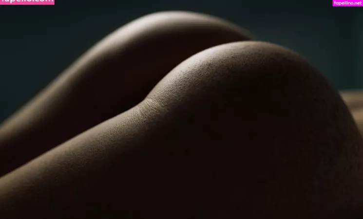 Oksana Butovskaya OnlyFans Thumbnail #FXypB0t0tb