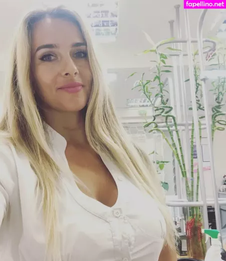 Oksana Mishyna OnlyFans Thumbnail #pn6hKmJOF3