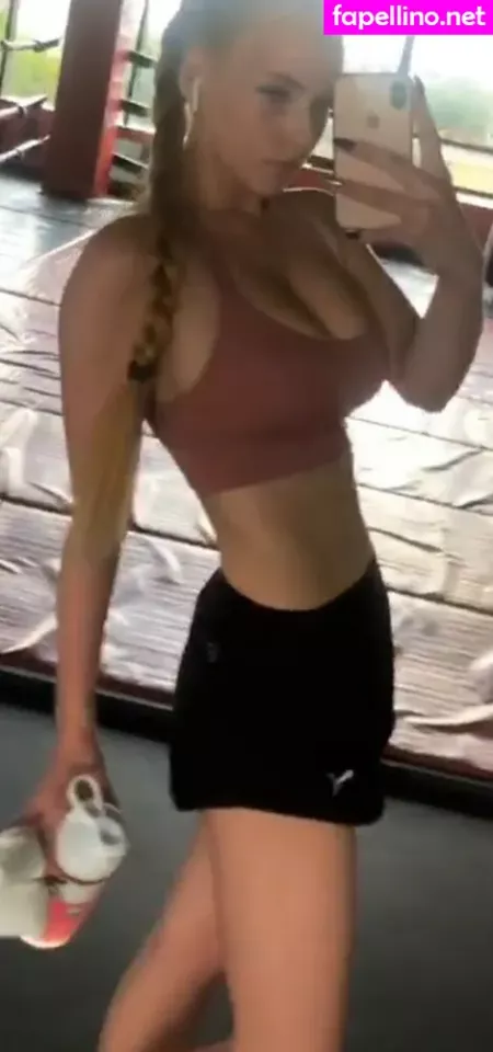 Oksana Neveselaya OnlyFans Thumbnail #648IG0Jv9k