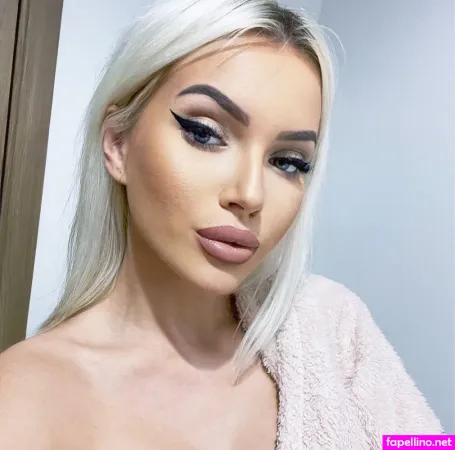 Okssannaone Main Profile Photo