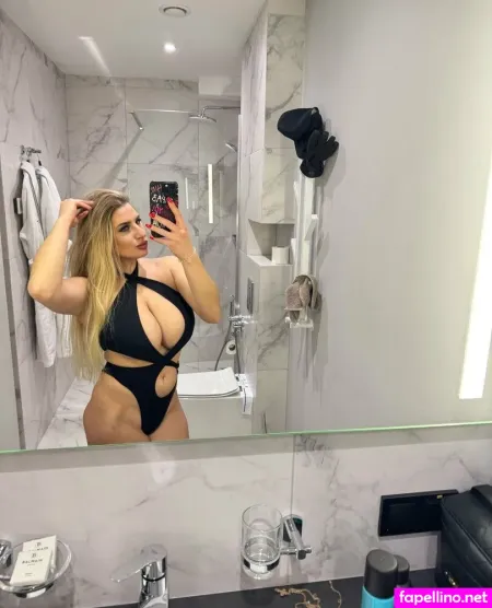 Ola Di OnlyFans Thumbnail #UAp63sWjrZ