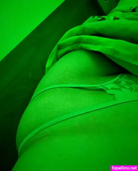 Olalavry OnlyFans Thumbnail #iDaYDoyKfQ