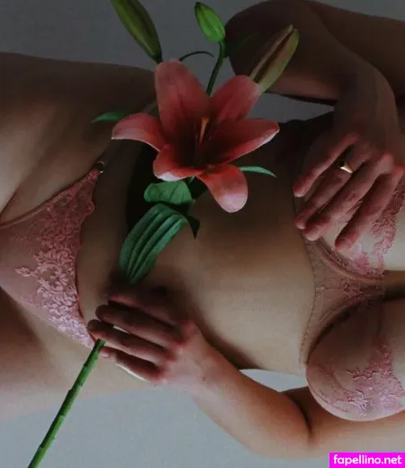 Oleksandrahhh OnlyFans Thumbnail #HInAAx6ikT