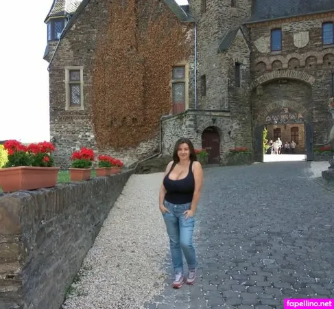 Olenalysen99 OnlyFans Thumbnail #2MzUlkxIQH