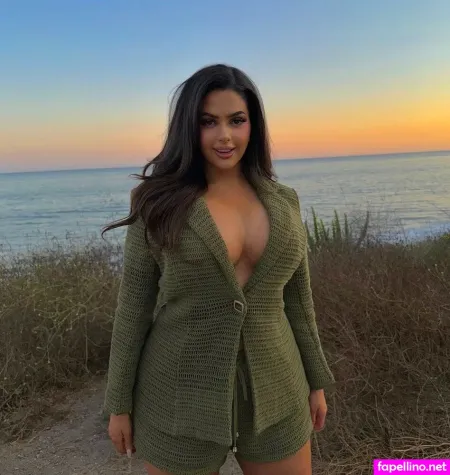 Olenia Caymares OnlyFans Thumbnail #Ag9tShWk7l