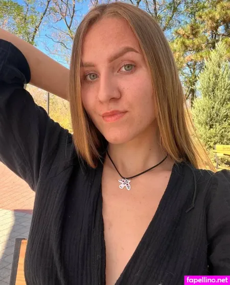 Olesias OnlyFans Thumbnail #rPOd0dlwE6