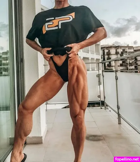 Olesya Kochura OnlyFans Thumbnail #4jyTr4tm4I