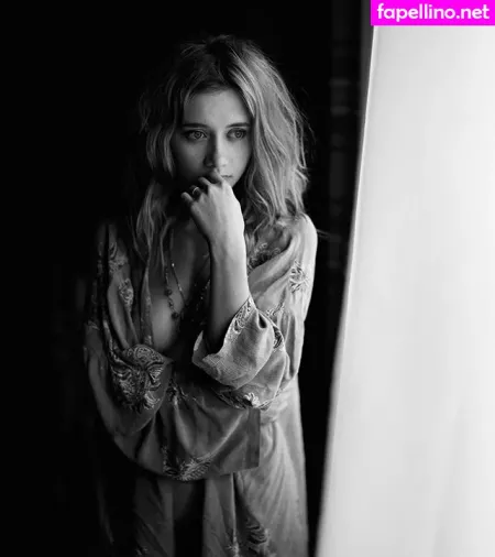 Olesya Rulin OnlyFans Thumbnail #XQlXMlC162