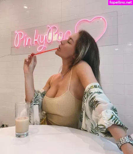 Olga Chocolate OnlyFans Thumbnail #xRdR6BNI9t