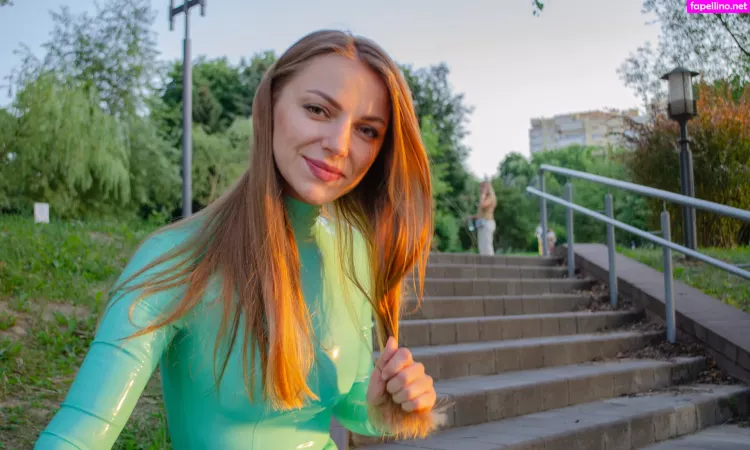 Olga Chulitskaya OnlyFans Thumbnail #5u0PtCo6g8